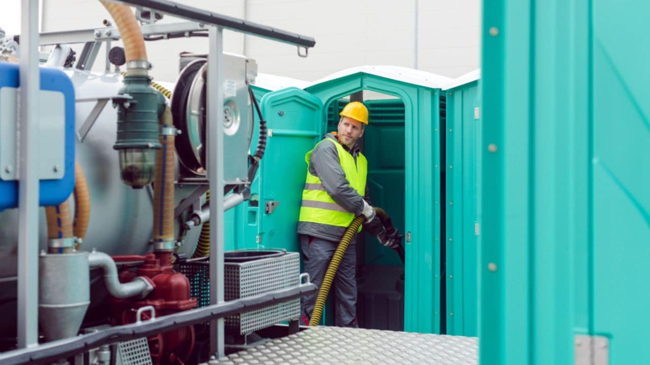 Portable Toilet Cleaner